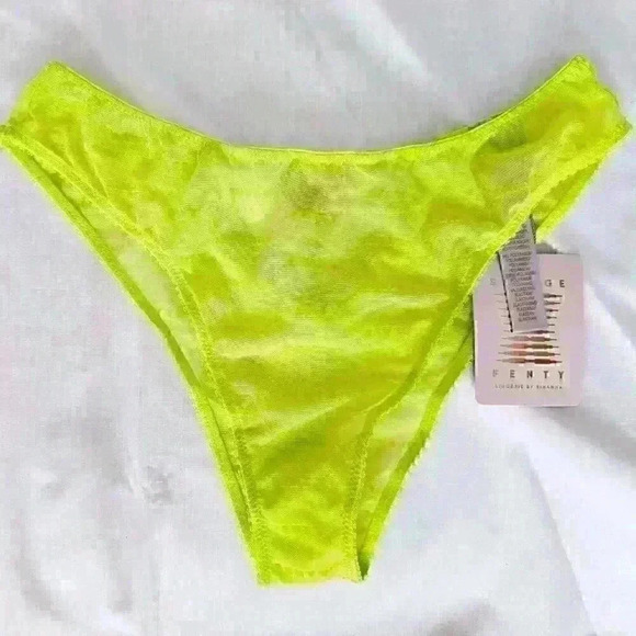 ๐ NWT ๐ Savage x Fenty Flocked Logo Brazilian Panty, Acid Lime, Size Small - Picture 2 of 8